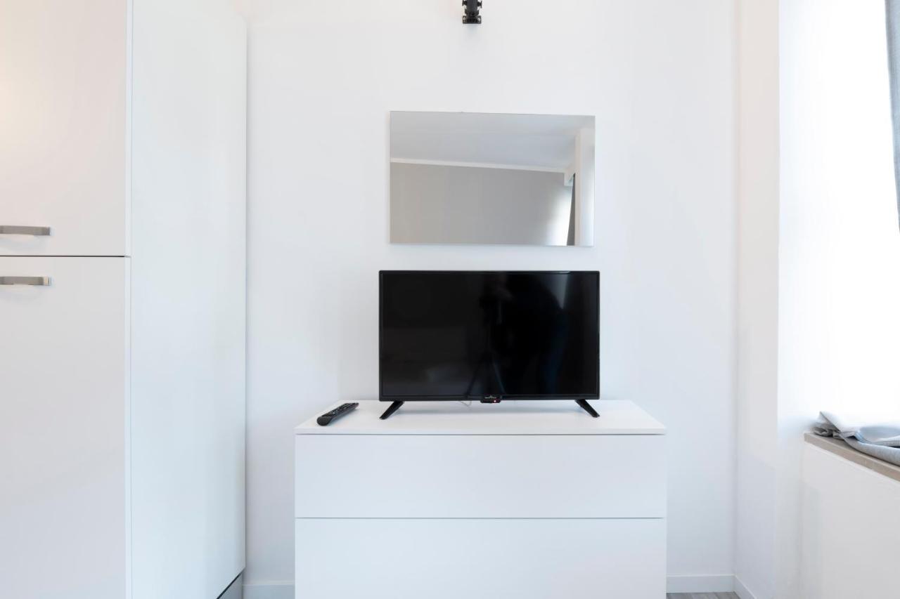 Central Station Studio By Flatscollection Daire Milano Dış mekan fotoğraf